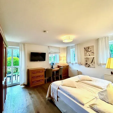 Fischerhaus Guest house 4*