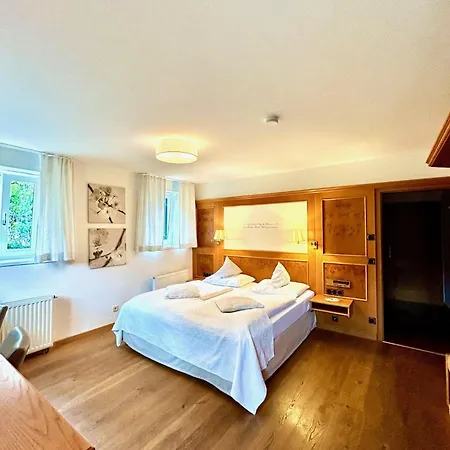 Guest house Fischerhaus Starnberg